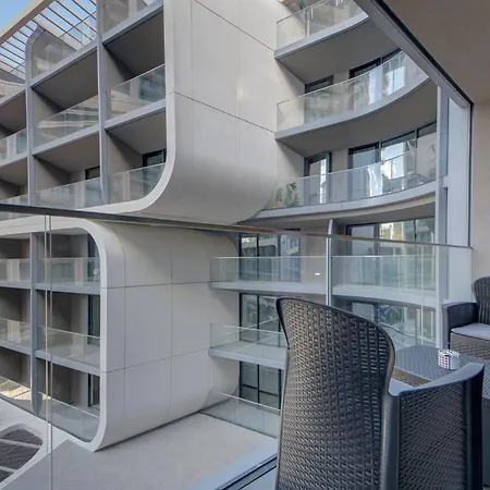 Official Mercury With Pool Access & Views 360 Estates Apartman San Ġiljan