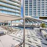 Official Mercury With Pool Access & Views 360 Estates Apartment *