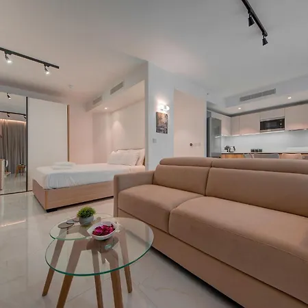 Official Mercury With Pool Access & Views 360 Estates * Saint Julian's